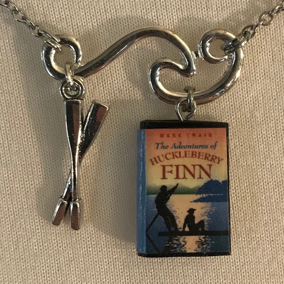 Adventures of Huckleberry Finn by Mark Twain Handmade Literature Book Necklace - Picture 3 of 15